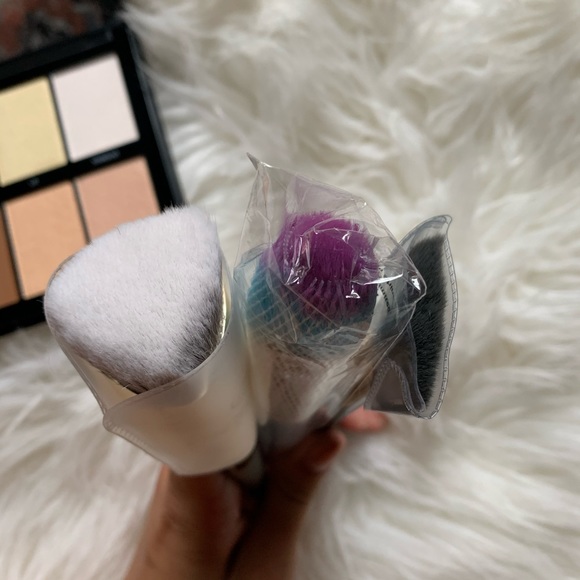 Pallets + brushes bundle - Picture 5 of 7